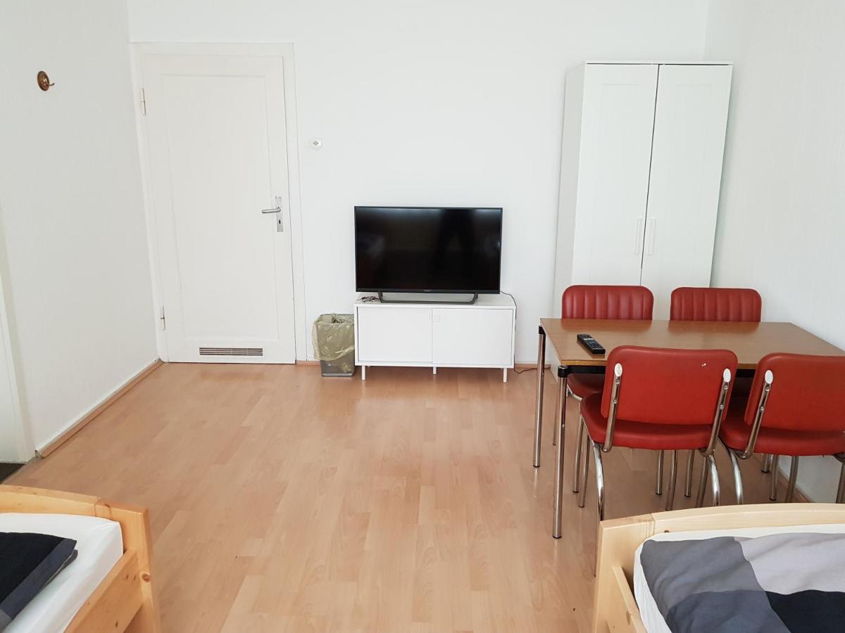 Private Guestroom Fair/Messe 汉诺威 外观 照片